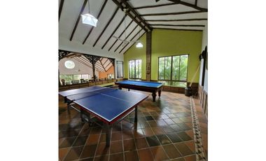 En Venta Quinta Vacacional 6.230 m2, Piscina,Sauna,Turco, La Mesa Cund