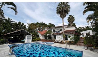 En Venta Quinta Vacacional 6.230 m2, Piscina,Sauna,Turco, La Mesa Cund