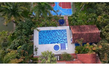 En Venta Quinta Vacacional 6.230 m2, Piscina,Sauna,Turco, La Mesa Cund