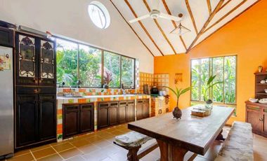 En Venta Quinta Vacacional 6.230 m2, Piscina,Sauna,Turco, La Mesa Cund