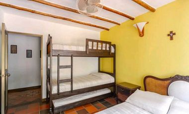 En Venta Quinta Vacacional 6.230 m2, Piscina,Sauna,Turco, La Mesa Cund