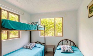 En Venta Quinta Vacacional 6.230 m2, Piscina,Sauna,Turco, La Mesa Cund