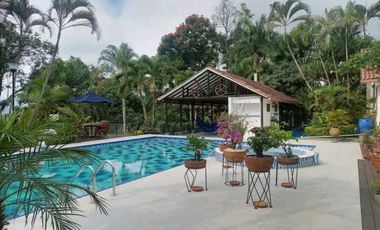 En Venta Quinta Vacacional 6.230 m2, Piscina,Sauna,Turco, La Mesa Cund