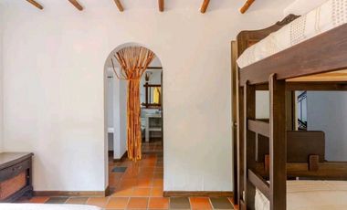 En Venta Quinta Vacacional 6.230 m2, Piscina,Sauna,Turco, La Mesa Cund