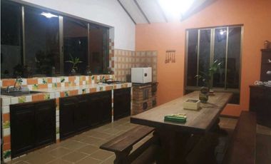 En Venta Quinta Vacacional 6.230 m2, Piscina,Sauna,Turco, La Mesa Cund