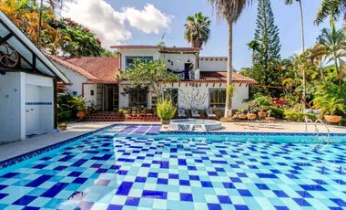 En Venta Quinta Vacacional 6.230 m2, Piscina,Sauna,Turco, La Mesa Cund