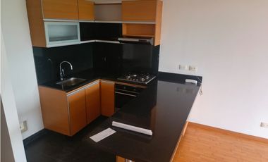 Arriendo apto chapinero