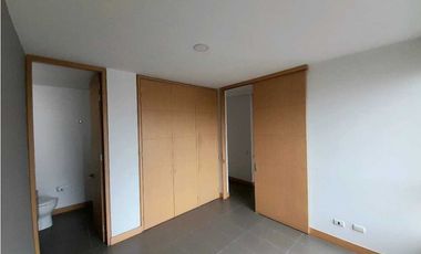 Alquiler  Apartamento Poblado Lalinde 9289893 DL