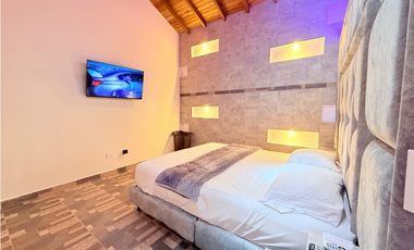 Amoblado HERMOSO Apartamento Laureles piso 1