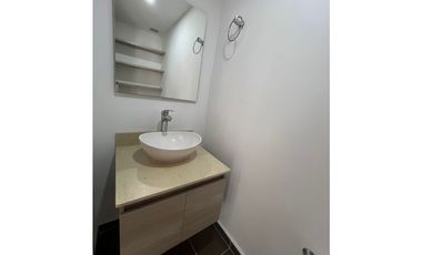 VENDO HERMOSO APARTAMENTO EN SABANETA CON TODAS LAS COMODIDADES