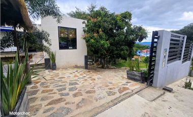 VENDO PERMUTO CASA MESITAS DEL COLEGIO