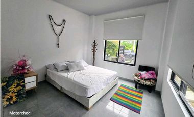 VENDO PERMUTO CASA MESITAS DEL COLEGIO