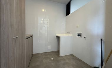 APARTAMENTO DE LUJO EN LA VEGA - CONJUNTO OPORTO - COD 1256