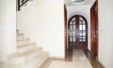 SE ARRIENDA APARTAMENTO DE 3 ALCOBAS DUPLEX, BAVARIA