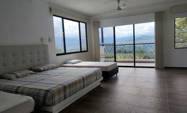 En Venta Casa Campestre con piscina y Jacuzzi en Conjunto