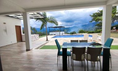 En Venta Casa Campestre con piscina y Jacuzzi en Conjunto