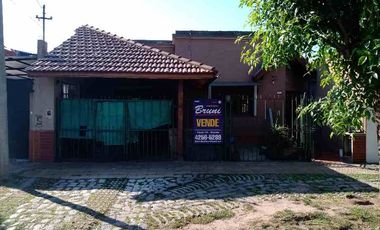 Casa en venta en Ezpeleta Oeste