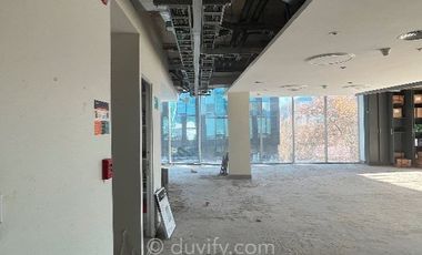 Oficina en Arriendo en Avenida Andrés Bello 2325