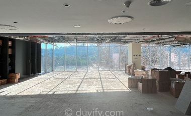 Oficina en Arriendo en Avenida Andrés Bello 2325