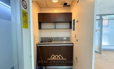 Oficina en Arriendo en SANTA BESTRIZ