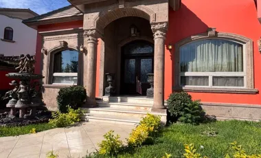 Casa en venta en Jardines de Versalles, Saltillo, Coahuila de Zaragoza