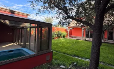 Casa en venta en Jardines de Versalles, Saltillo, Coahuila de Zaragoza