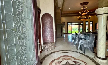 Casa en venta en Jardines de Versalles, Saltillo, Coahuila de Zaragoza