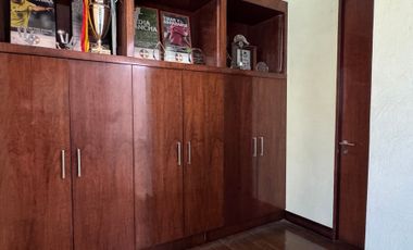 ARRIENDO EDIFICIO CORPORATIVO BARRIO EL GOLF