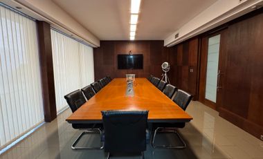 ARRIENDO EDIFICIO CORPORATIVO BARRIO EL GOLF