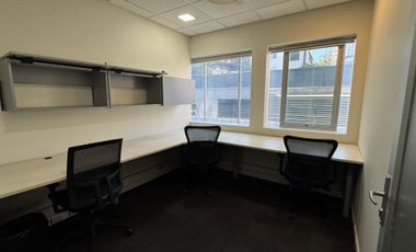 ARRIENDO EDIFICIO CORPORATIVO BARRIO EL GOLF