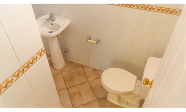 HERMOSA CASA EN BOSQUES DE MONTEMAR 5D 4B