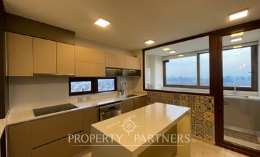 Se arrienda moderno e impecable departamento en exclusivo Edificio Montblanc