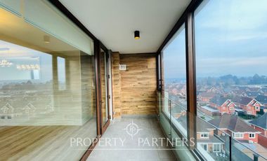 Se arrienda moderno e impecable departamento en exclusivo Edificio Montblanc