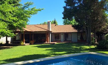 VENTA DE  CASA CONDOMINIO SANTA AURORA, MACHALI