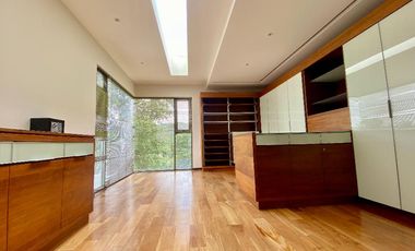 LUJOSA CASA EN REAL DE HACIENDA - ZONA ESMERALDA