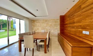 LUJOSA CASA EN REAL DE HACIENDA - ZONA ESMERALDA