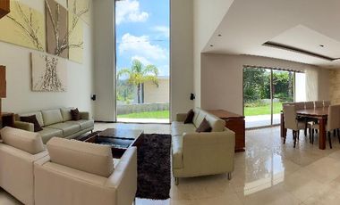 LUJOSA CASA EN REAL DE HACIENDA - ZONA ESMERALDA