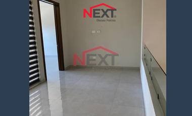 RESIDENCIA EN VENTA EN FRACCIONAMIENTO ALCAZAR DE SEGOVIA
