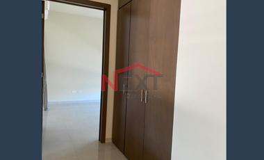RESIDENCIA EN VENTA EN FRACCIONAMIENTO ALCAZAR DE SEGOVIA