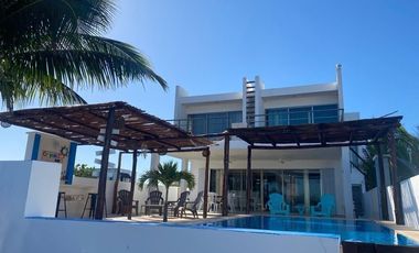 Casa en esquina en venta en San Benito