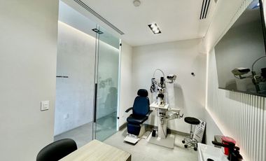Consultorio equipado en Renta en Clínica Oftalmológica Chapalita