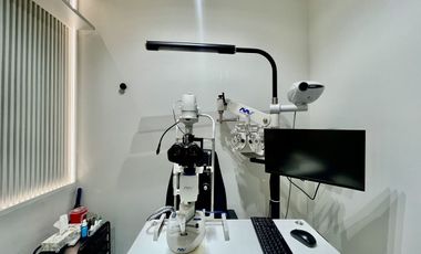 Consultorio equipado en Renta en Clínica Oftalmológica Chapalita