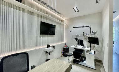 Consultorio equipado en Renta en Clínica Oftalmológica Chapalita