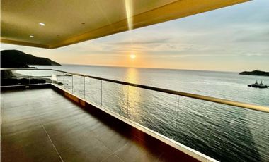 Arriendo Apartamento con vista al mar en Santa Marta, Colombia