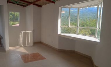 FINCA EN SANTA ANA EN VENTA SASAIMA