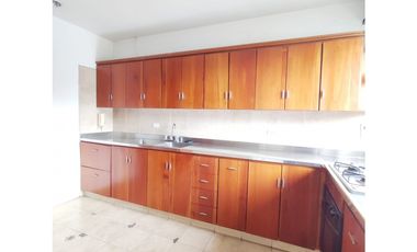 Arriendo Local de Oficinas Poblado sector Santa Maria Angeles II