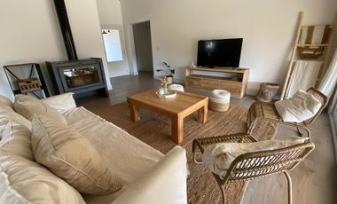 ALQUILER TEMPORAL, CASA, COSTA ESMERALDA, BARRIO GOLF, 5 AMBIENTES, LOTE AL 300, 4 AMBIENTES