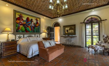 Casa 3 Leones Ajijic en Venta con vista al Lago de Chapala