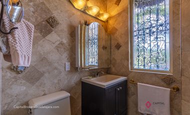 Casa 3 Leones Ajijic en Venta con vista al Lago de Chapala