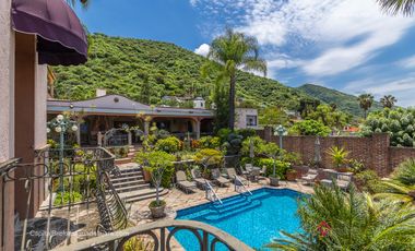 Casa 3 Leones Ajijic en Venta con vista al Lago de Chapala